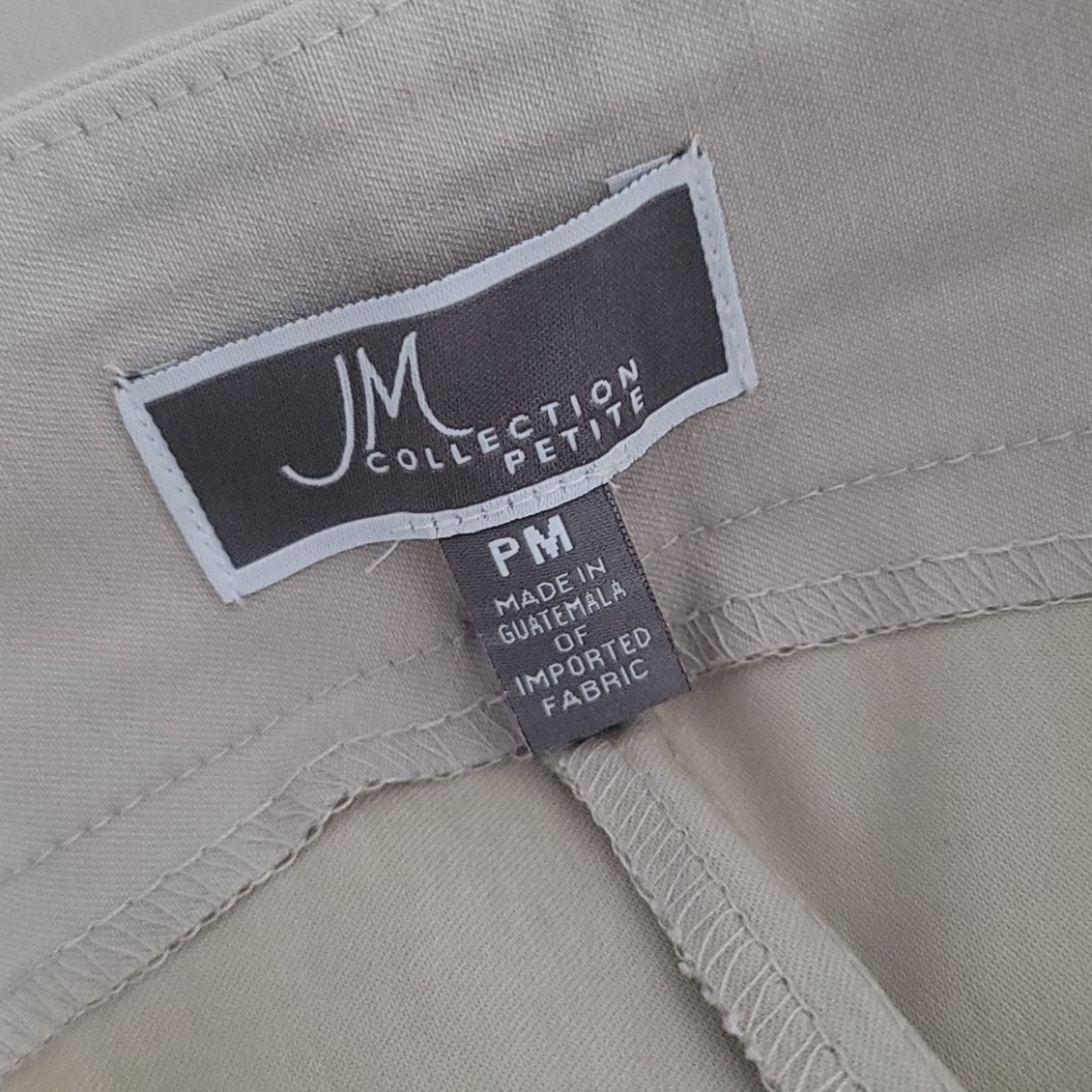 JM collection women's capri Petite M